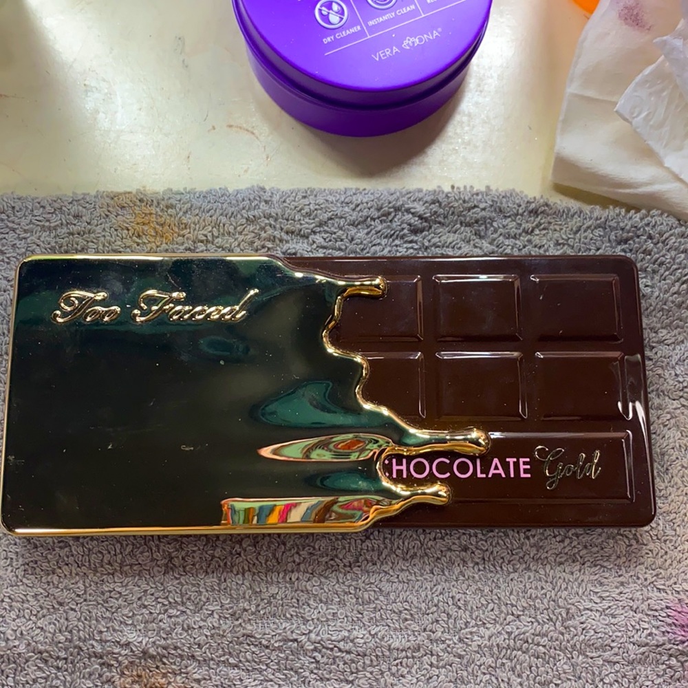 Too Faced Chocolate Gold Bar Palette